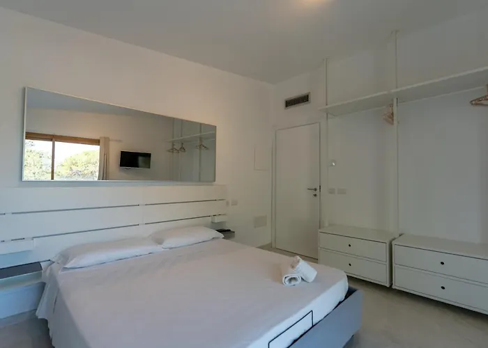 招待所 The 奧爾比亞